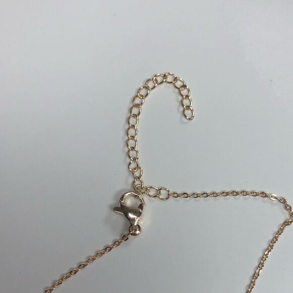 18k Gold Butterfly Initial Necklace - Picture 9 of 10